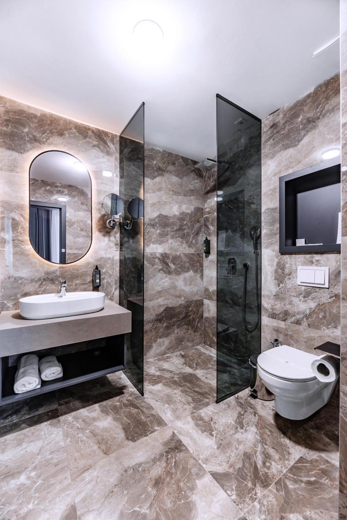 Actor Hotel Suto Orizari Экстерьер фото