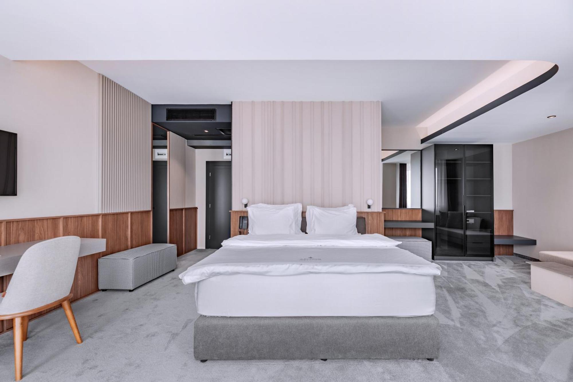 Actor Hotel Suto Orizari Экстерьер фото